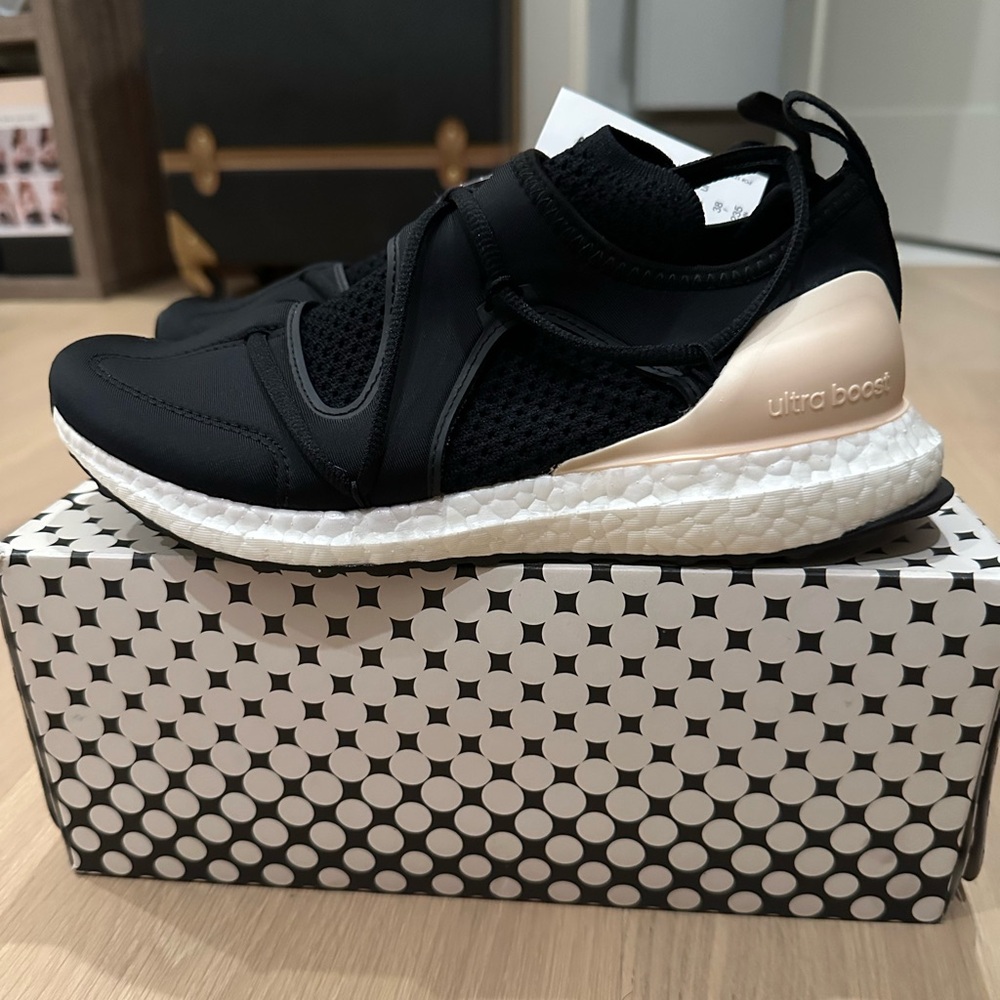 Adidas Stella McCartney Women's Black and Cream Ultra Boost Sneakers